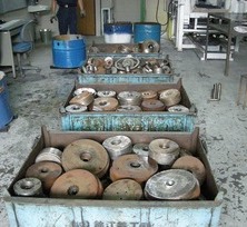 冷間金型